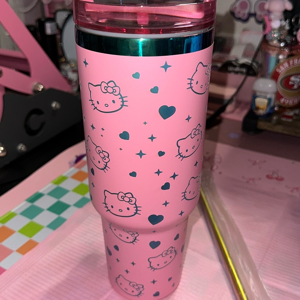 40oz Hello Kitty Holographic Tumbler